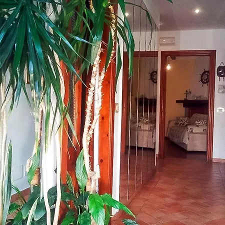 Piazzetta Appartamento *